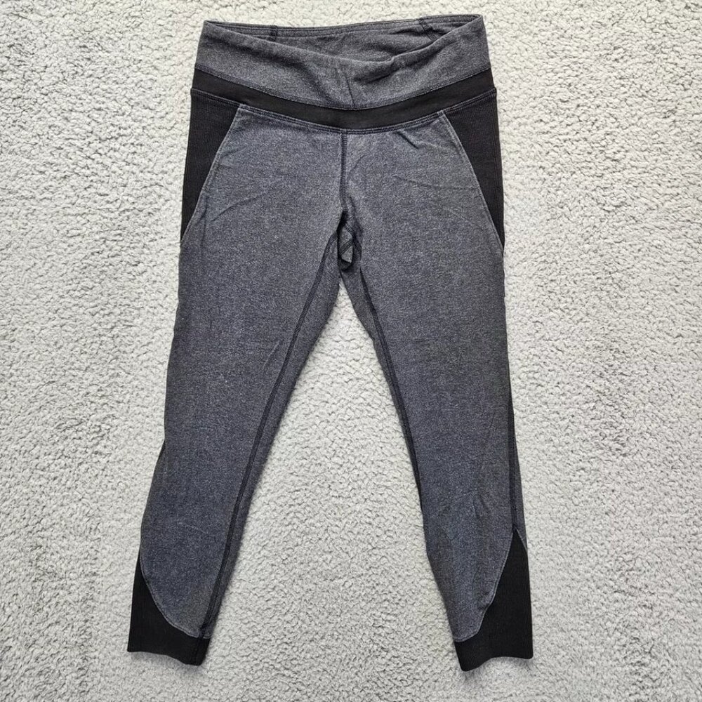 Lululemon Womens 4 Activewear Leggings Gray Black Athletic Pants